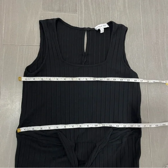 Amour Vert Briar Provence Rib Jumpsuit Black Size L Large Ankle Crop Minimalist - Picture 11 of 15